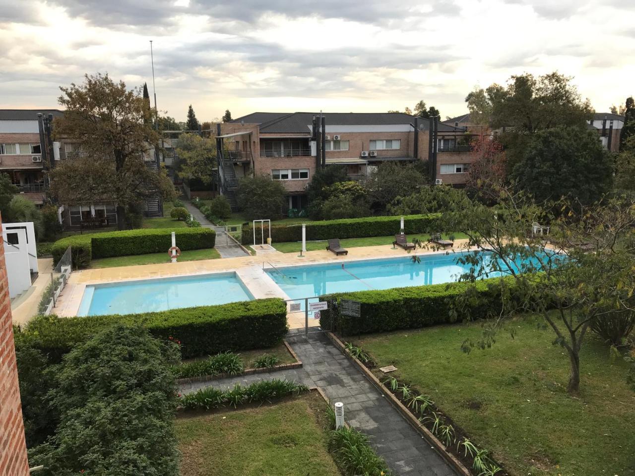 Hermoso Apartamento En Country Hosp Univ Austral ピラル エクステリア 写真